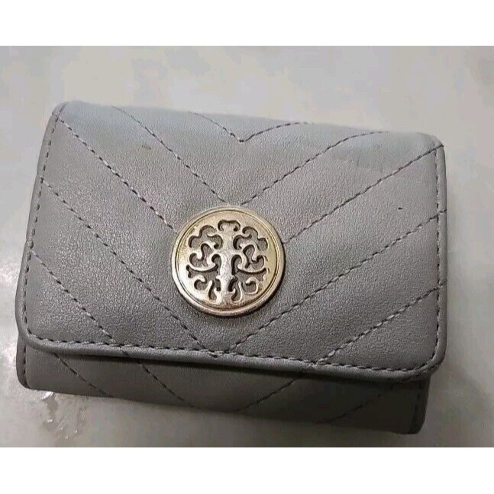 DASEIN WOMENS FASHION CLUTCH ZIP AROUND EMBLEM LONG WALLET, PEWTER